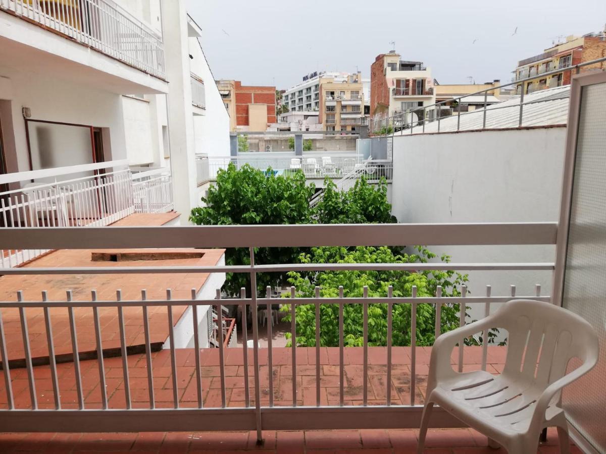 Hotel Armonia Lloret de Mar Exterior photo